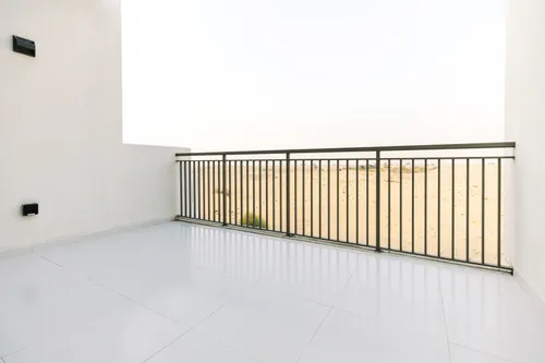 5 Bedrooms Townhouse in Primrose