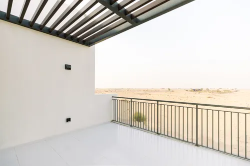 5 Bedrooms Townhouse in Primrose