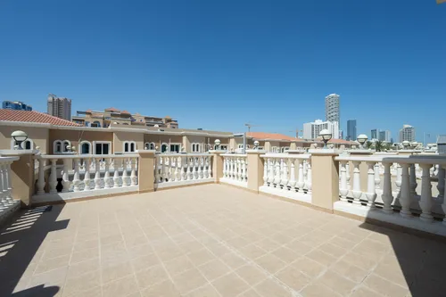 3 Bedrooms Townhouse in Nakheel Townhouses