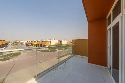 3 Bedrooms Townhouse in Avencia 2