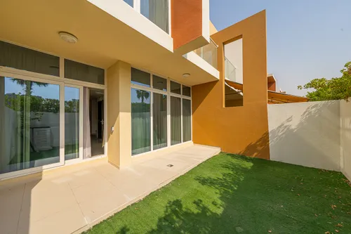 3 Bedrooms Townhouse in Avencia 2