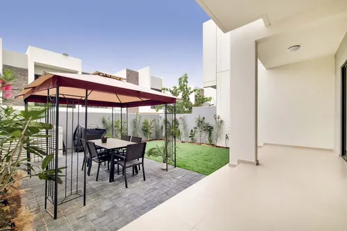 3 Bedrooms Townhouse in Coursetia