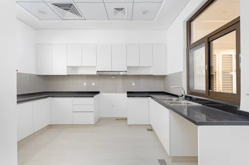 4 Bedrooms Townhouse in Sevilla Village