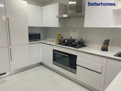 4 Bedrooms Townhouse in Royal Park South
