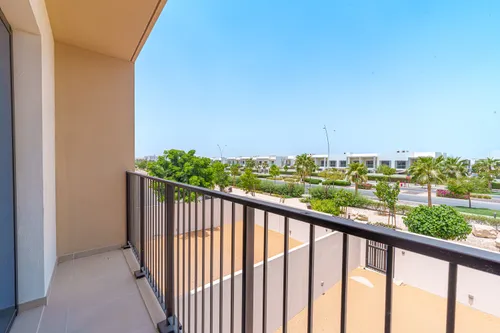 2 Bedrooms Townhouse in The Magnolias