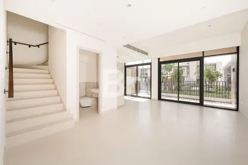 Vacant | Corner Plot | Rare Type | Park View