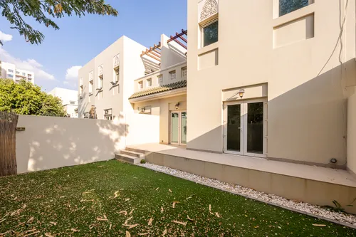 3 Bedrooms Townhouse in Quortaj