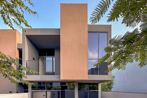 3 Bedrooms Townhouse in Azalea