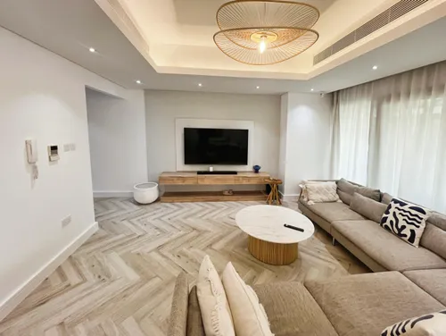 4 Bedrooms Townhouse in Grand Views