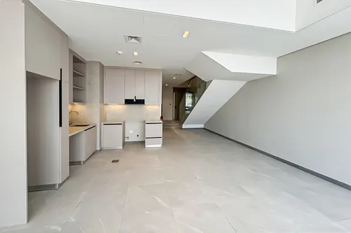 2 Bedrooms Townhouse in MAG Eye