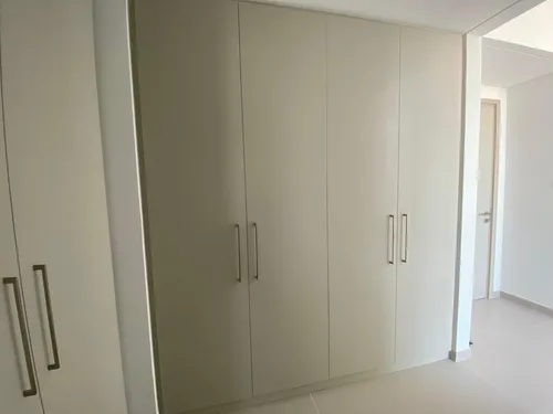 3 Bedrooms Townhouse in Sun