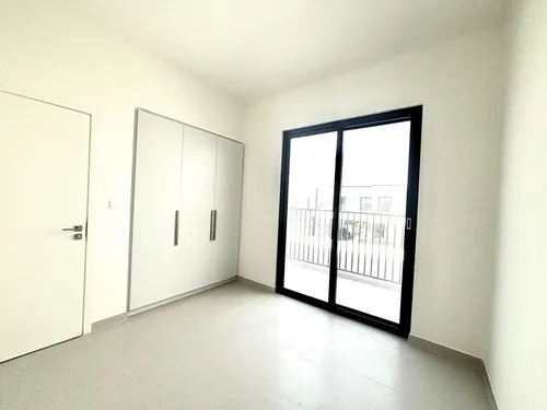 3 Bedrooms Townhouse in Greenviews 2