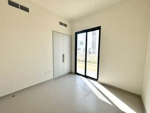 3 Bedrooms Townhouse in Greenviews 2