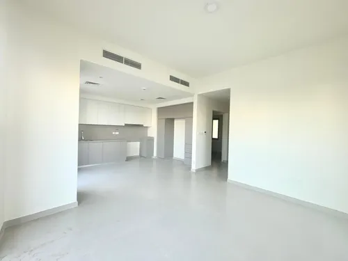 3 Bedrooms Townhouse in Greenviews 2