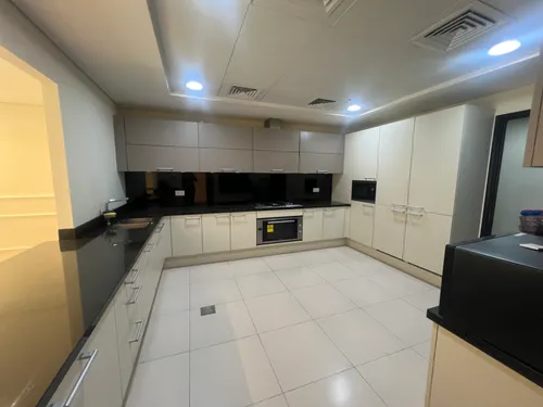 4 Bedrooms Townhouse in Grand Views