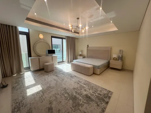 4 Bedrooms Townhouse in Grand Views