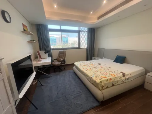 4 Bedrooms Townhouse in Grand Views