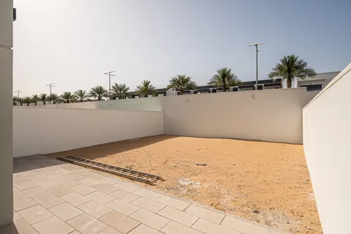 3 Bedrooms Townhouse in Murooj Al Furjan West Phase 2