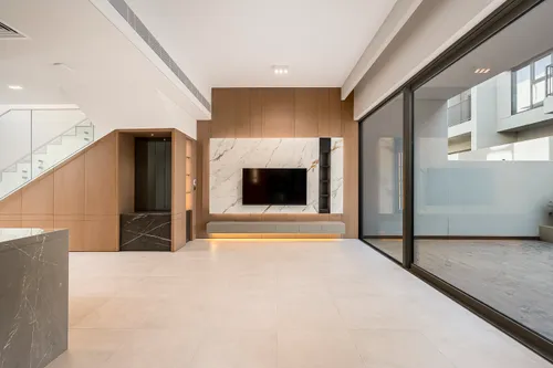 3 Bedrooms Townhouse in MAG Eye