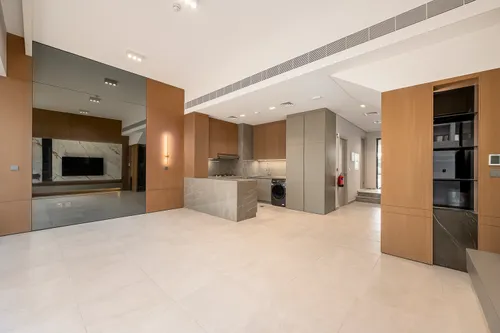 3 Bedrooms Townhouse in MAG Eye