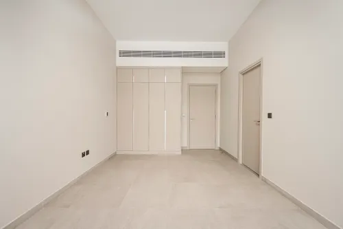3 Bedrooms Townhouse in MAG Eye