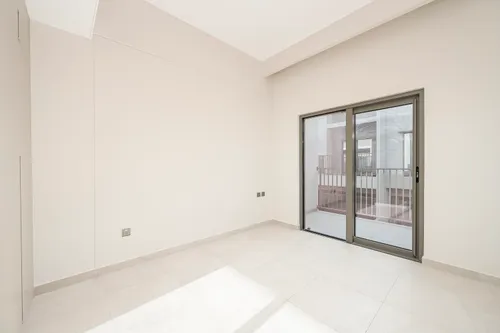 3 Bedrooms Townhouse in MAG Eye