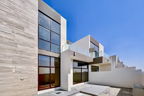 4 Bedrooms Townhouse in Elie Saab VIE Townhouses
