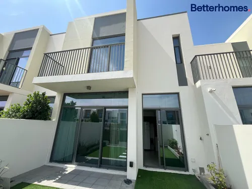 AVAILABLE NOW | INTERNAL POSITION | CLOSE TO POOL & AMENITIES