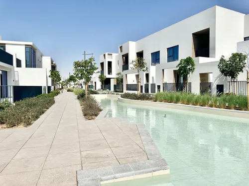 4 Bedrooms Townhouse in Bliss