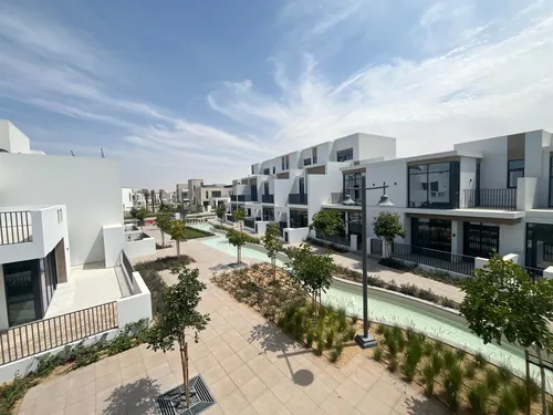 4 Bedrooms Townhouse in Bliss