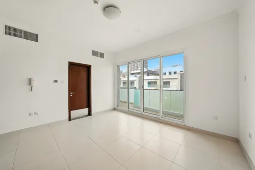4 Bedrooms Townhouse in Artistic Villas