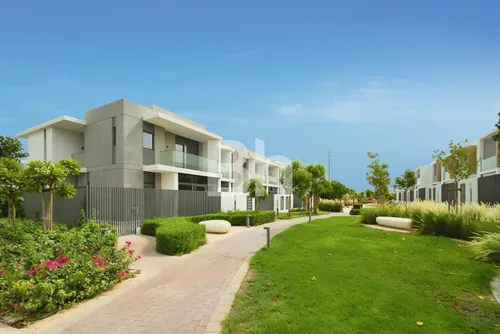 Rare Unit | Corner Plot | Pristine Condition