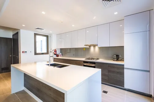 2 Bedrooms Townhouse in The Cedars