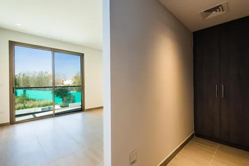2 Bedrooms Townhouse in The Cedars