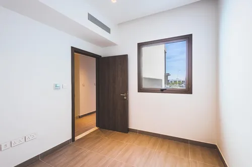 2 Bedrooms Townhouse in The Cedars
