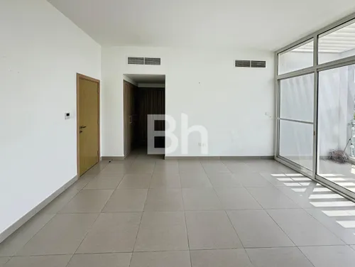 4 Bedrooms Townhouse in Arabella Townhouses 2