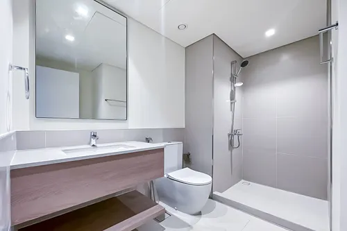 4 Bedrooms Townhouse in Greenviews 2