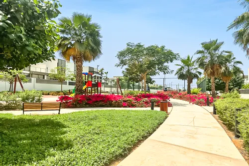 4 Bedrooms Townhouse in Senses at the Fields