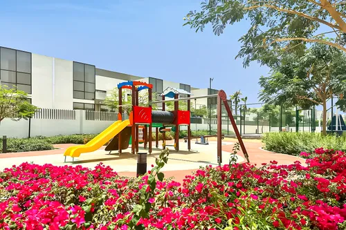 4 Bedrooms Townhouse in Senses at the Fields