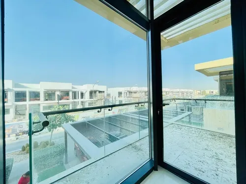 3 Bedrooms Townhouse in Trinity
