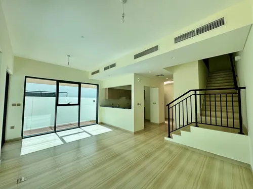 4 Bedrooms Townhouse in Trinity