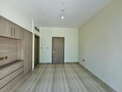 4 Bedrooms Townhouse in Trinity