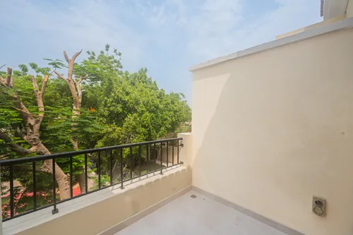 3 Bedrooms Townhouse in Al Reem 3