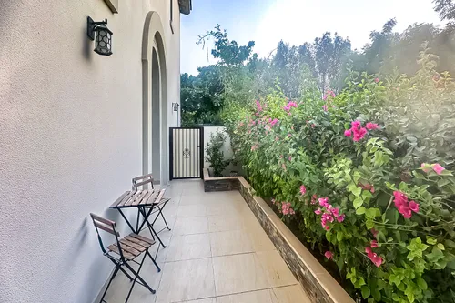 3 Bedrooms Townhouse in Mira 1