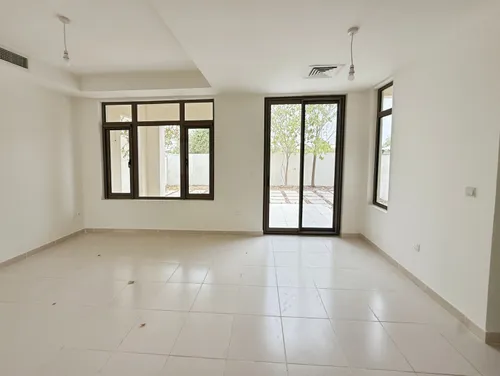 3 Bedrooms Townhouse in Mira Oasis 3