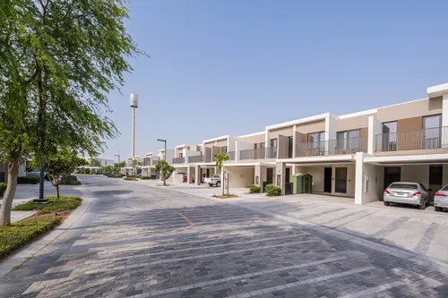 3 Bedrooms Townhouse in Elan