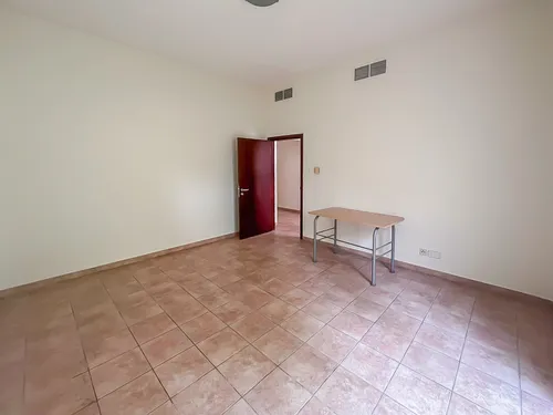 3 Bedrooms Villa in Green Community East
