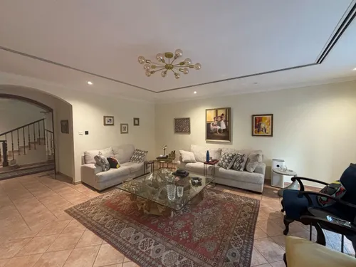 4 Bedrooms Townhouse in Green Community East