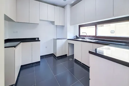 3 Bedrooms Townhouse in Trinity