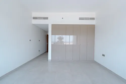 3 Bedrooms Townhouse in Lamar Residences